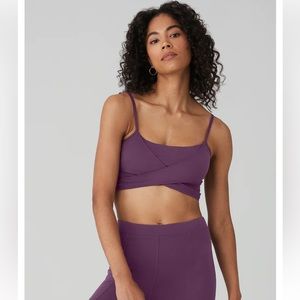 Alo Yoga Airbrush Enso Bra in Dark Plum NEW WITH TAGS